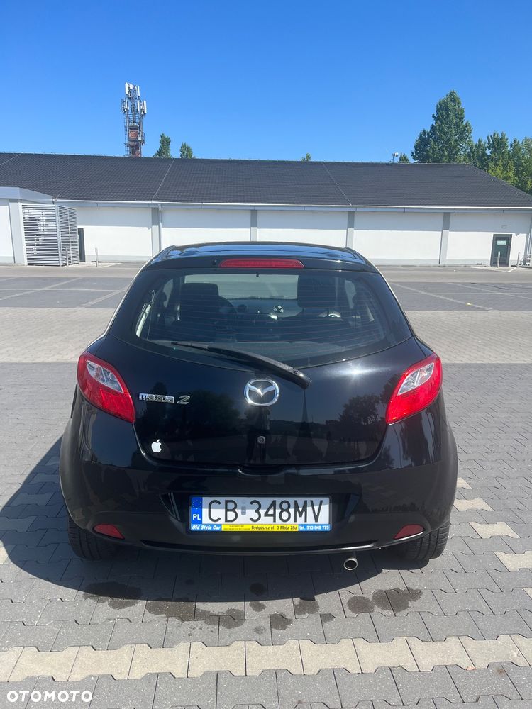 Mazda 2 - 6