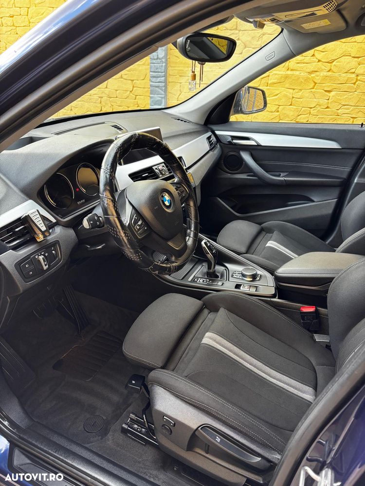 BMW X1 xDrive20d AT - 12