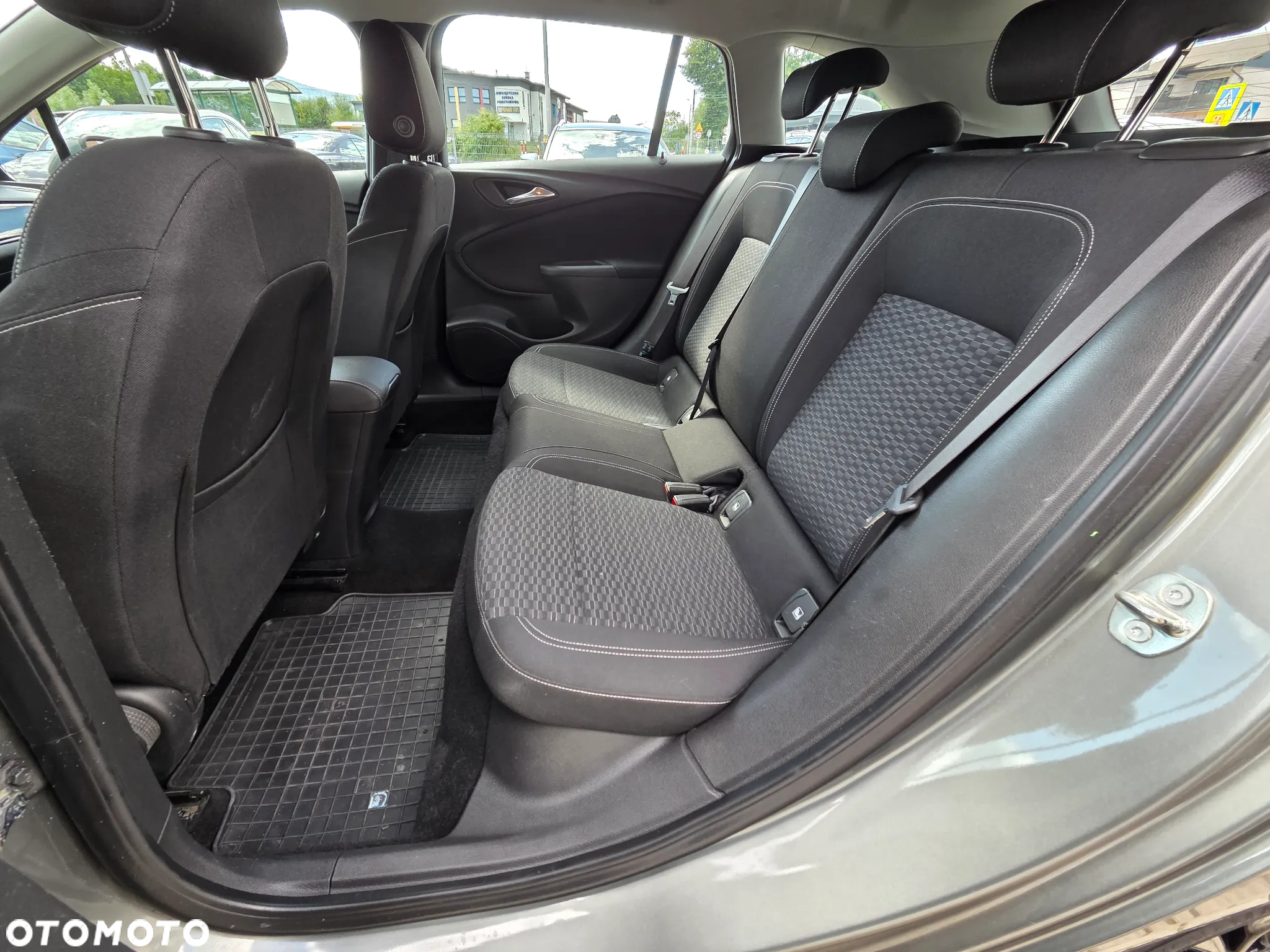 Opel Astra V 1.6 CDTI Dynamic - 15