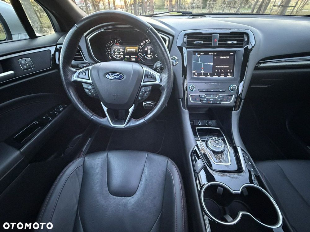 Ford Mondeo - 40