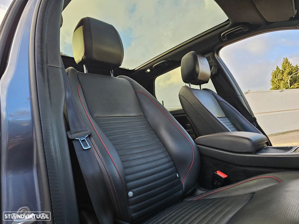 Land Rover Discovery Sport P300e R-Dynamic HSE - 26