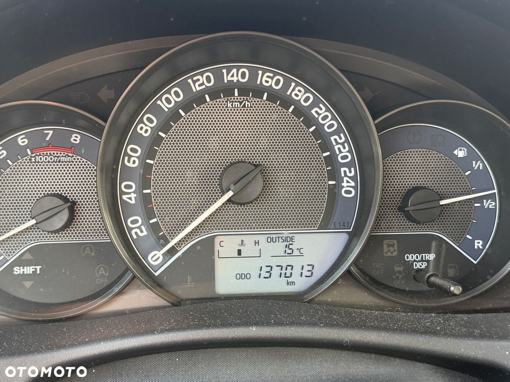 Toyota Auris 1.33 VVT-i Active - 6