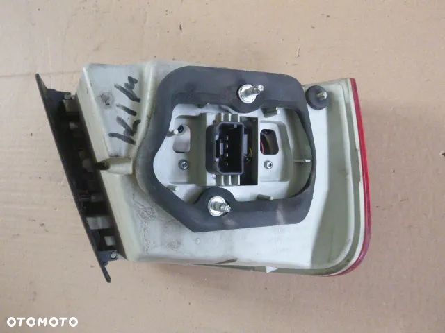 LAMPA PRAWY TYŁ PRAWA TYLNA VOLKSWAGEN JETTA V 05-10 - 7