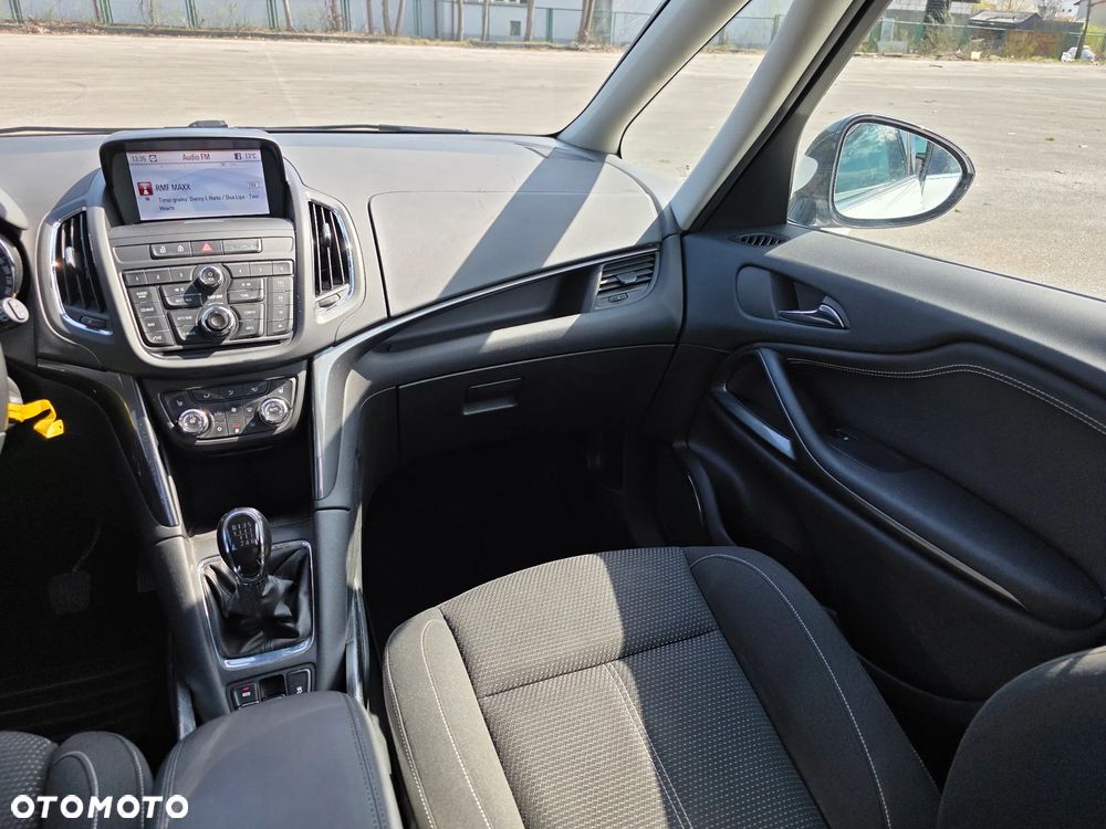 Opel Zafira 2.0 CDTI Cosmo - 21