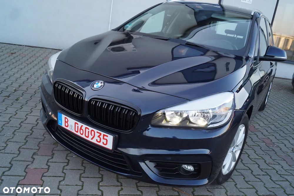 BMW Seria 2 218i Advantage - 10