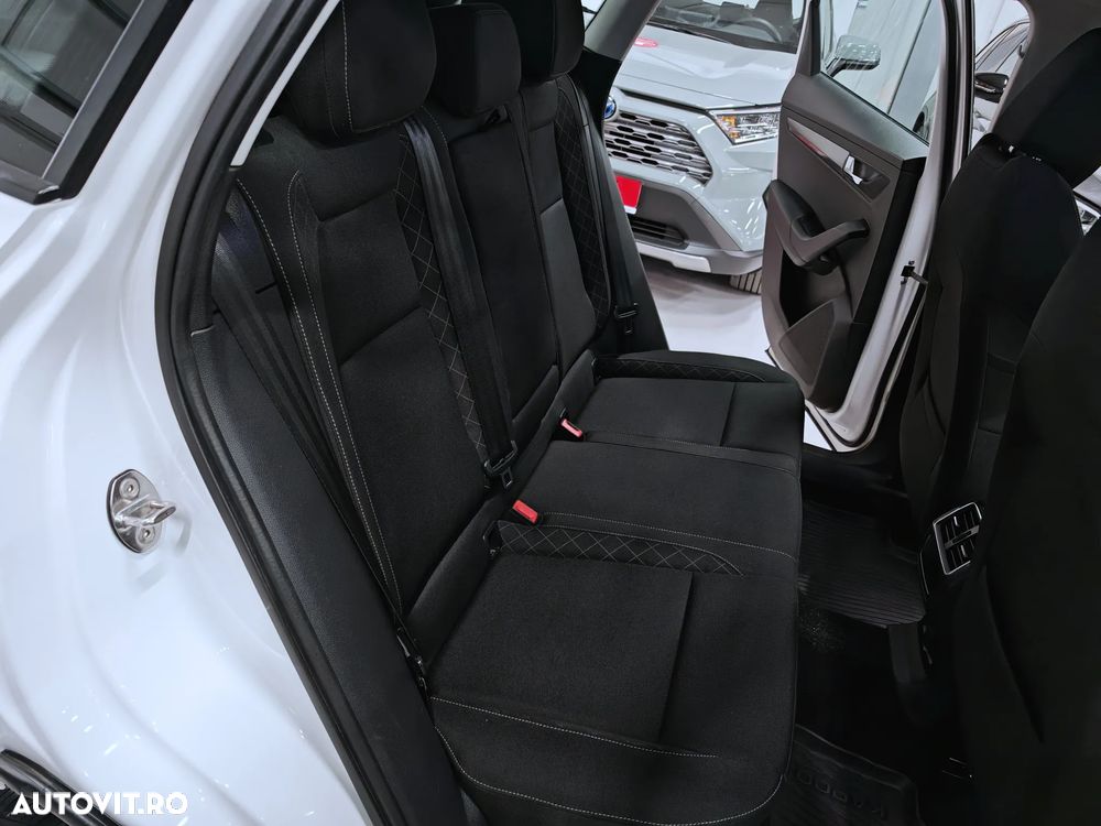 Skoda Karoq 1.6 TDI DSG Style - 26