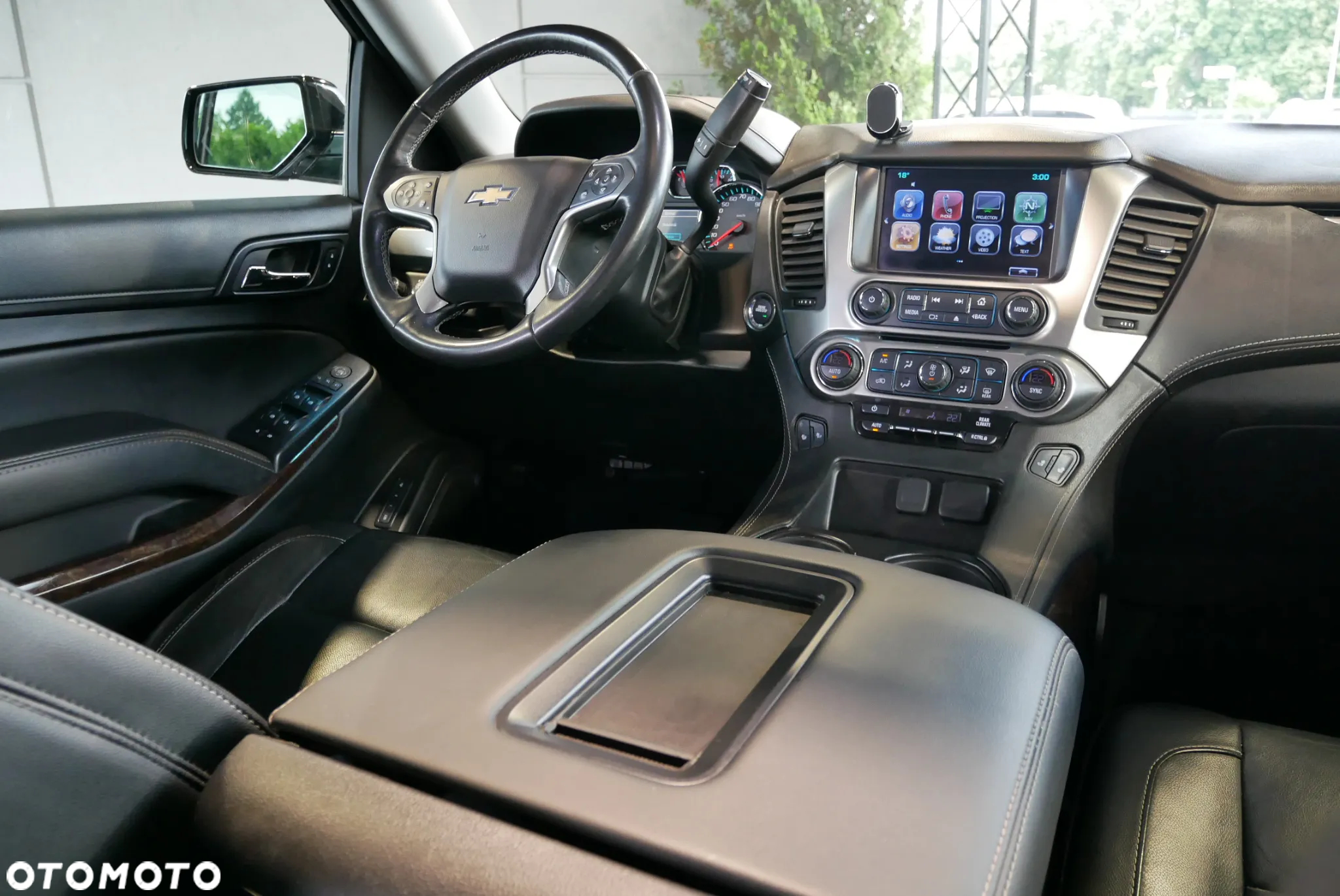 Chevrolet Tahoe - 15