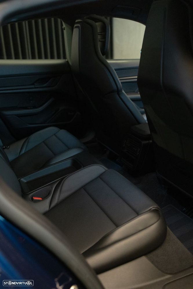 Porsche Taycan Bateria Performance Plus - 17