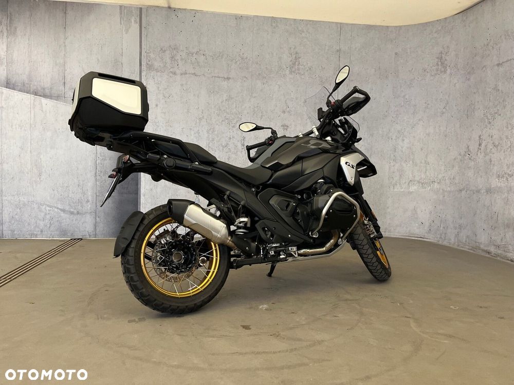 BMW R - 2