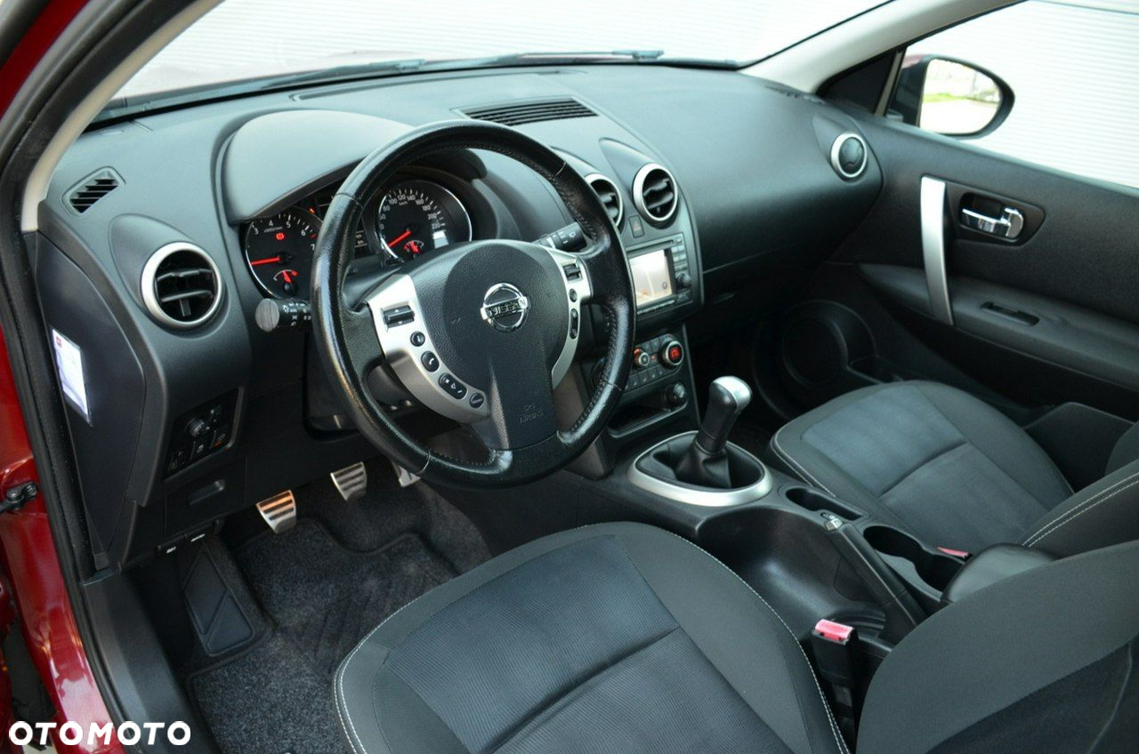 Nissan Qashqai - 22