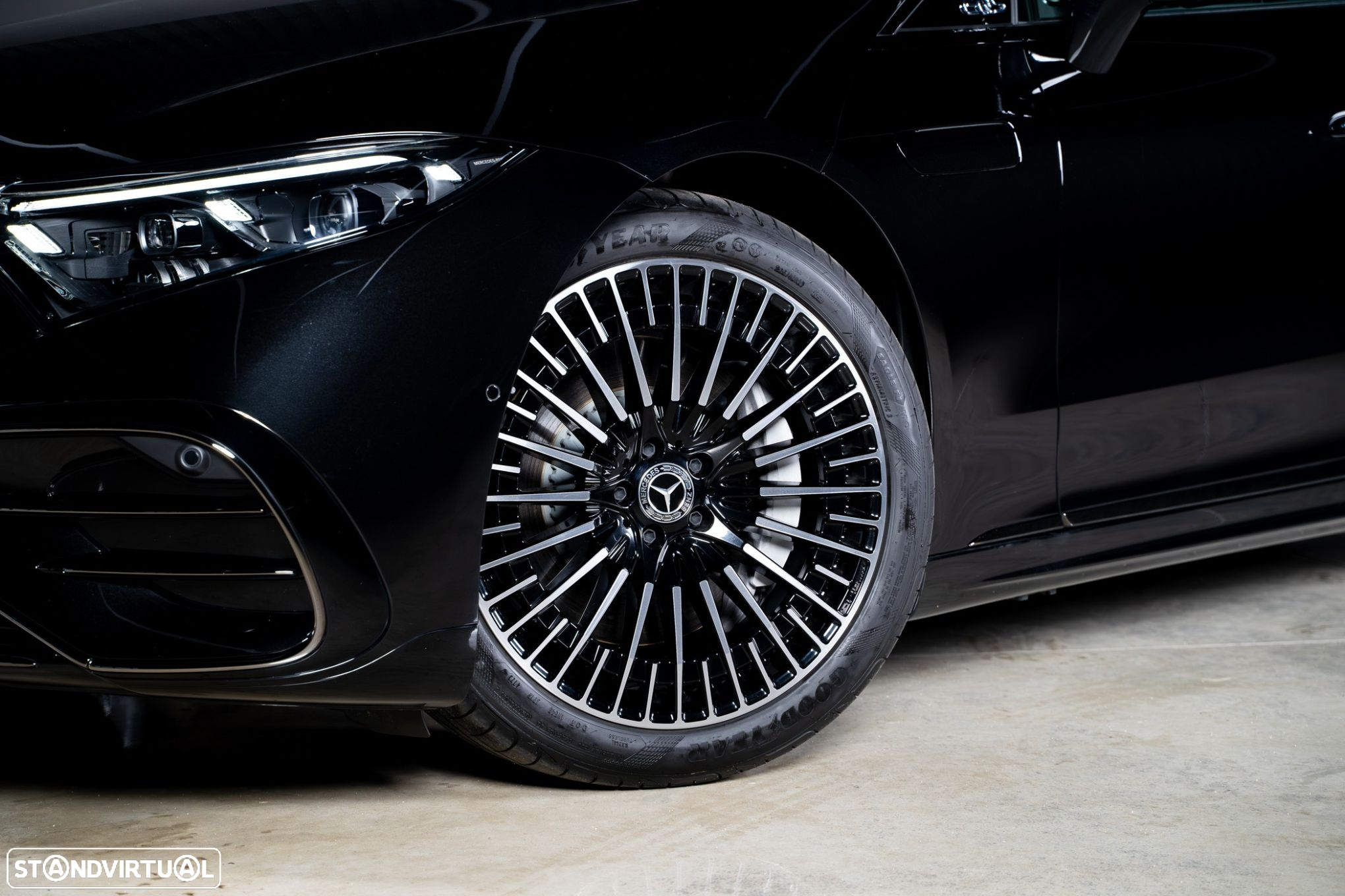 Mercedes-Benz EQS 450+ AMG Line - 10