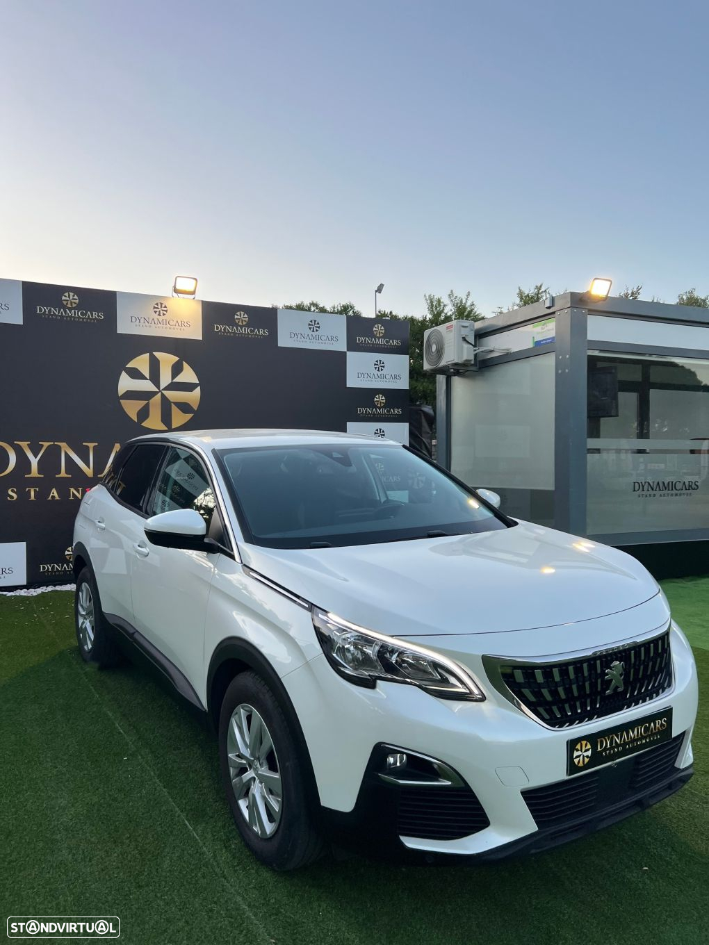 Peugeot 3008 1.2 PureTech Allure EAT8 - 5