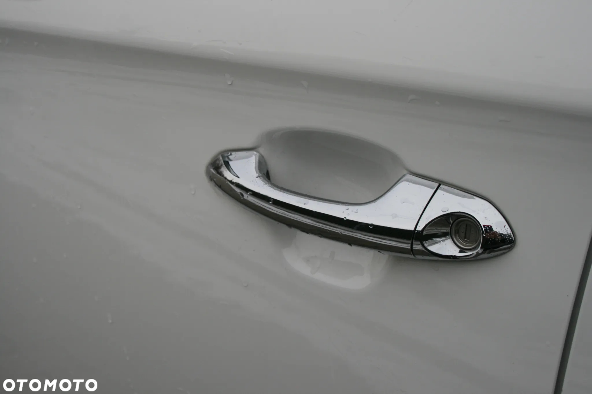 Kia Carens 1.6 GDI S 7os EU6 - 6