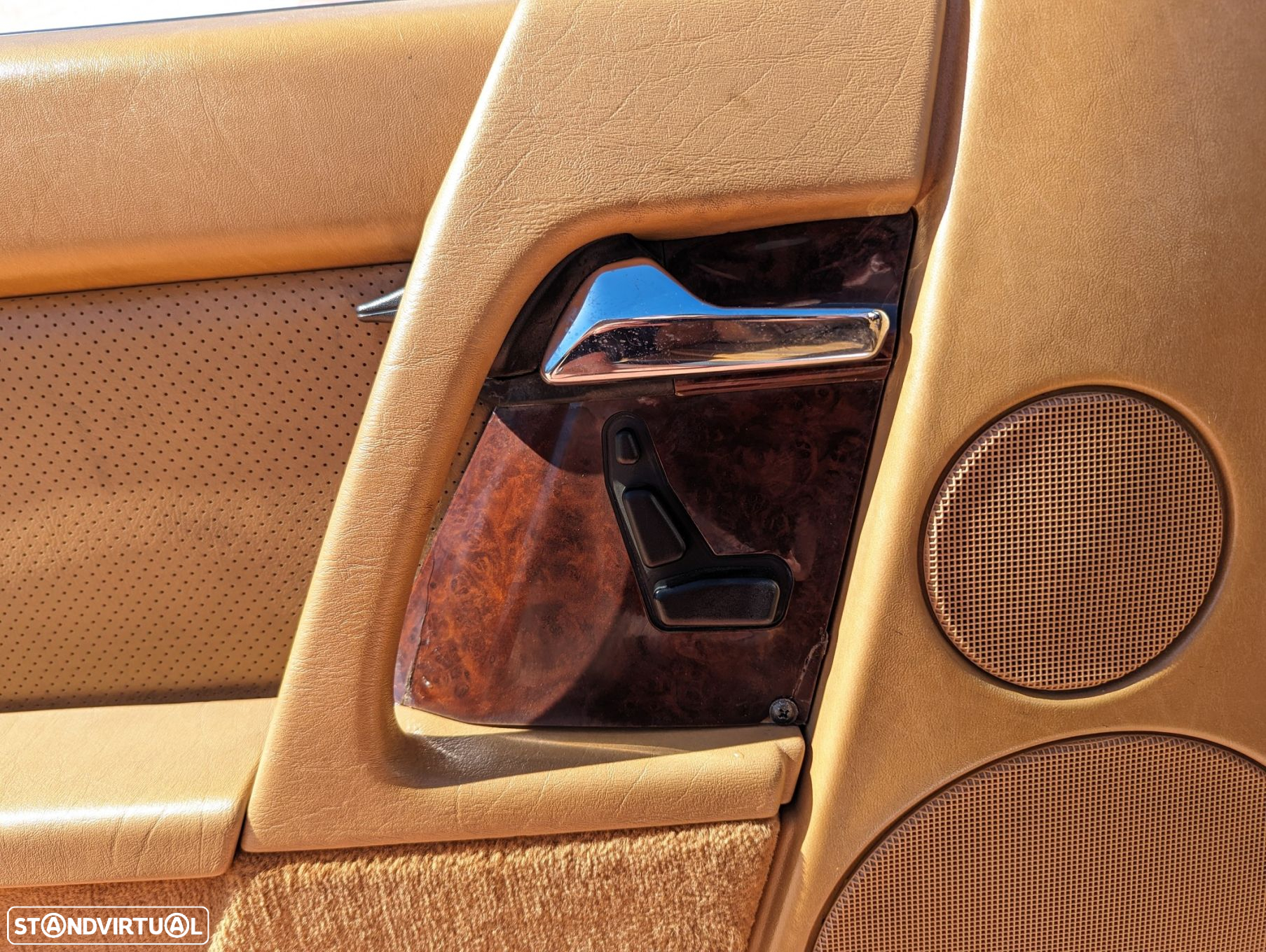 Mercedes-Benz SL 300 Standard - 31