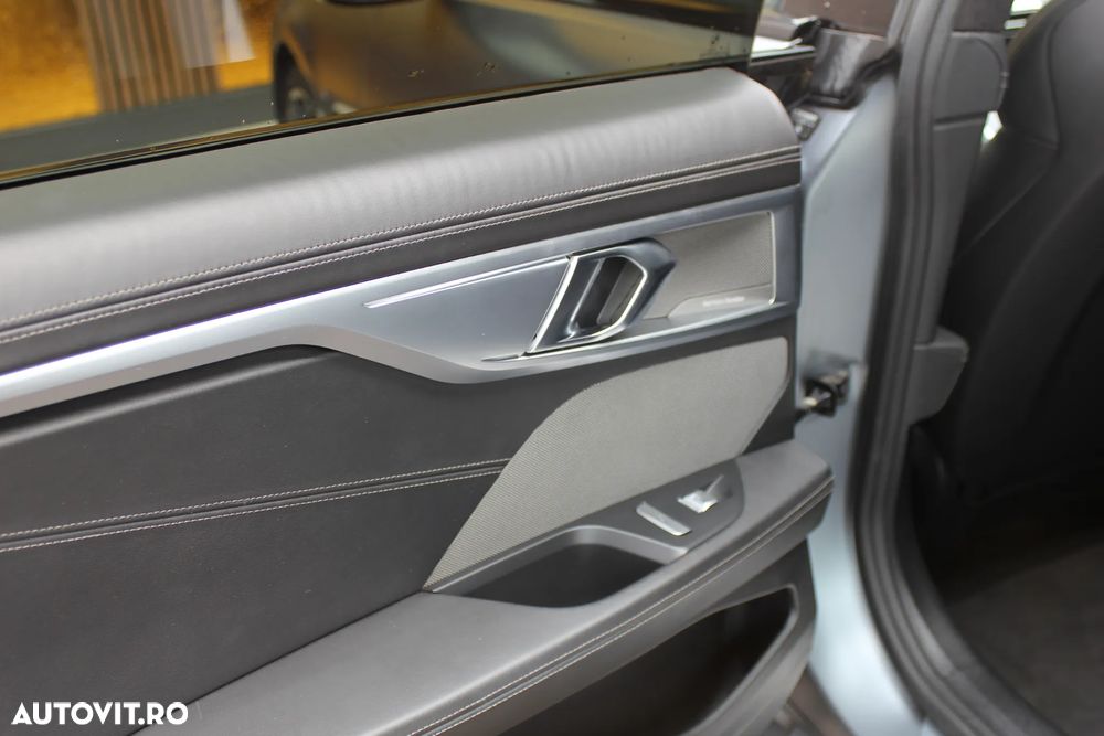 BMW Seria 8 840d xDrive - 14