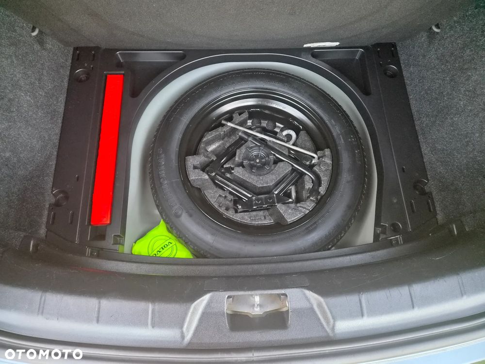 Volvo V40 D2 Kinetic - 18