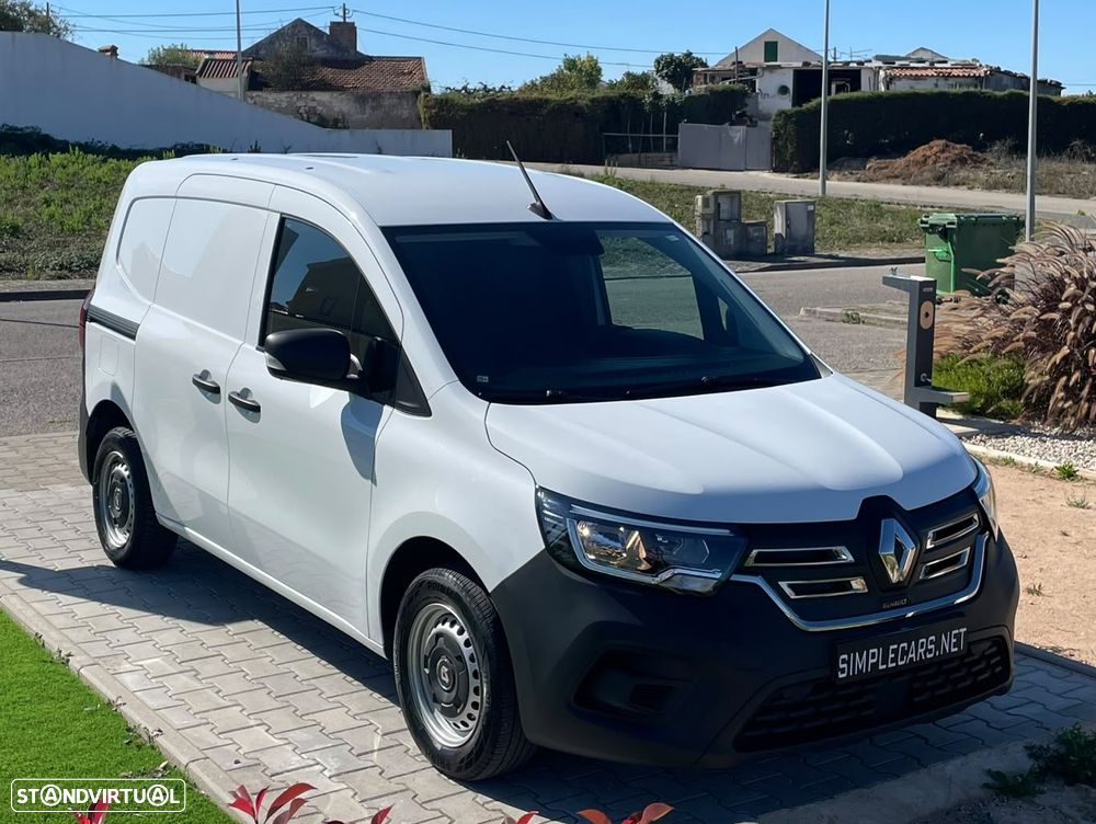 Renault 45 kWh E-Tech - 1