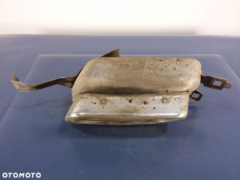 BMW 7 F01 F02 KOŃCÓWKA OSŁONA TŁUMIKA PRAWA 7195302 - 2