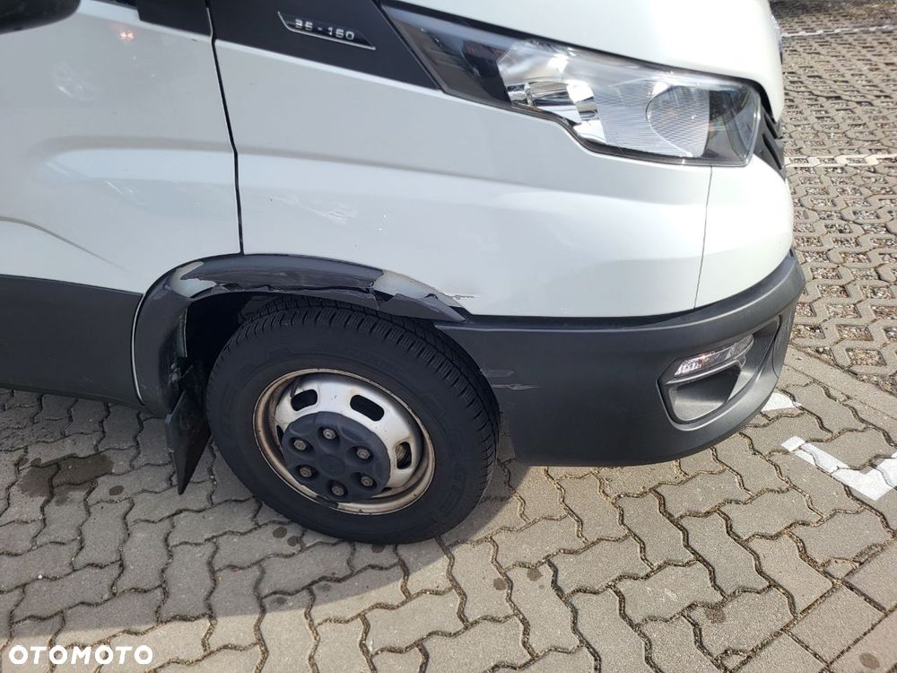 Iveco 35C16 Kontener 2024 cena 117.000Netto - 5