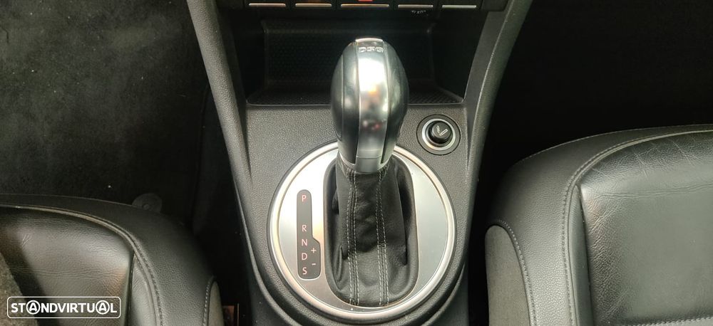 VW New Beetle 2.0 TSI Sport DSG - 39