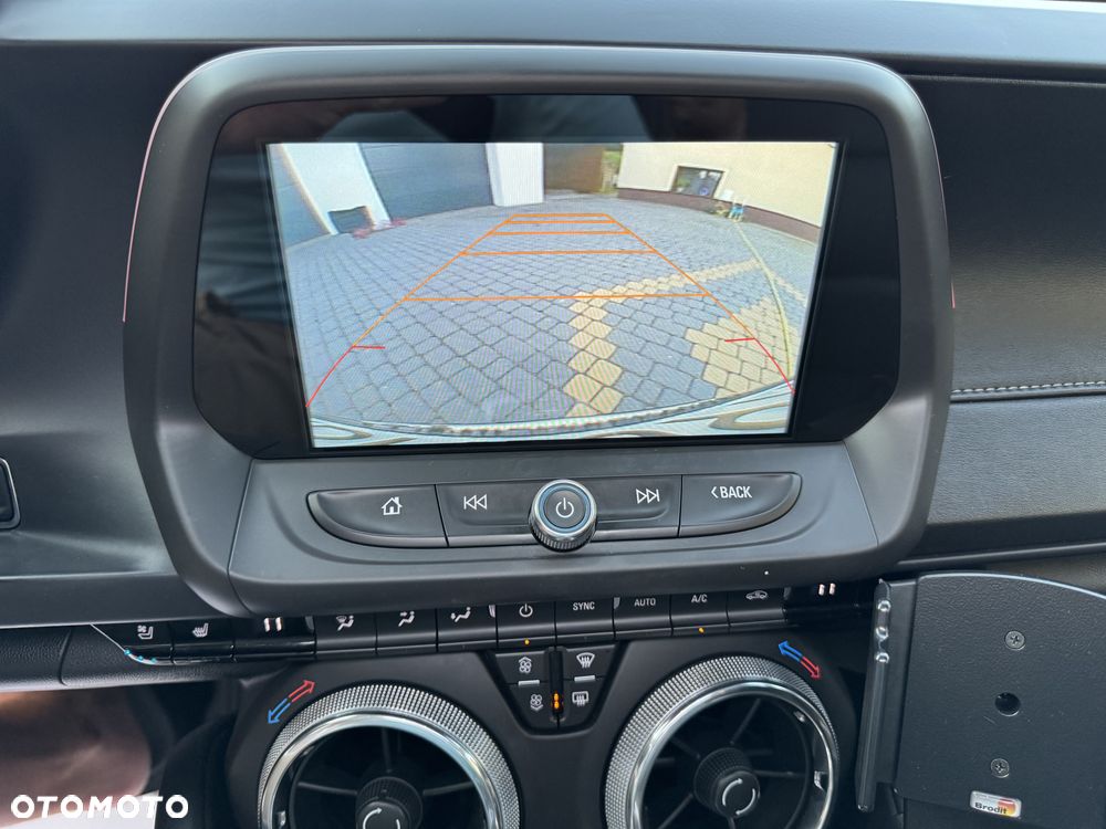 Chevrolet Camaro - 27