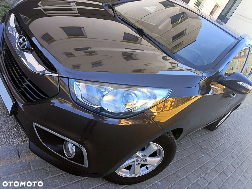 Hyundai ix35 blue 1.6 2WD Finale - 17