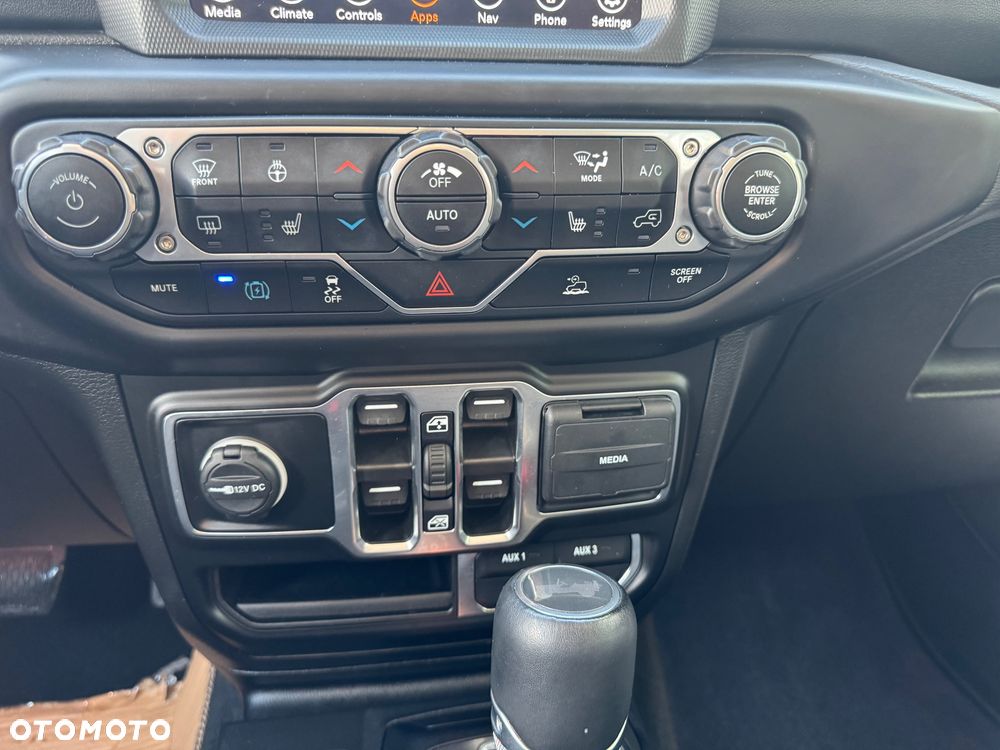 Jeep Wrangler Unlimited 2.0 Turbo PHEV 4xe Sahara - 32