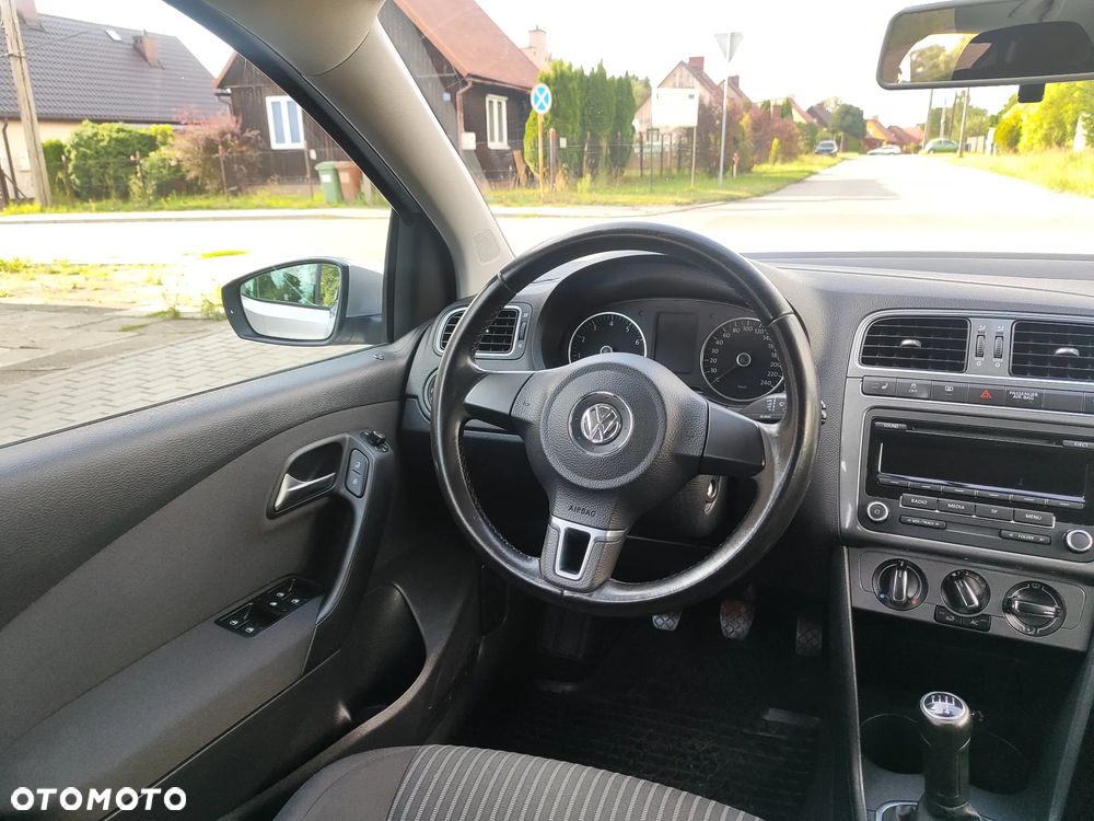 Volkswagen Polo - 34