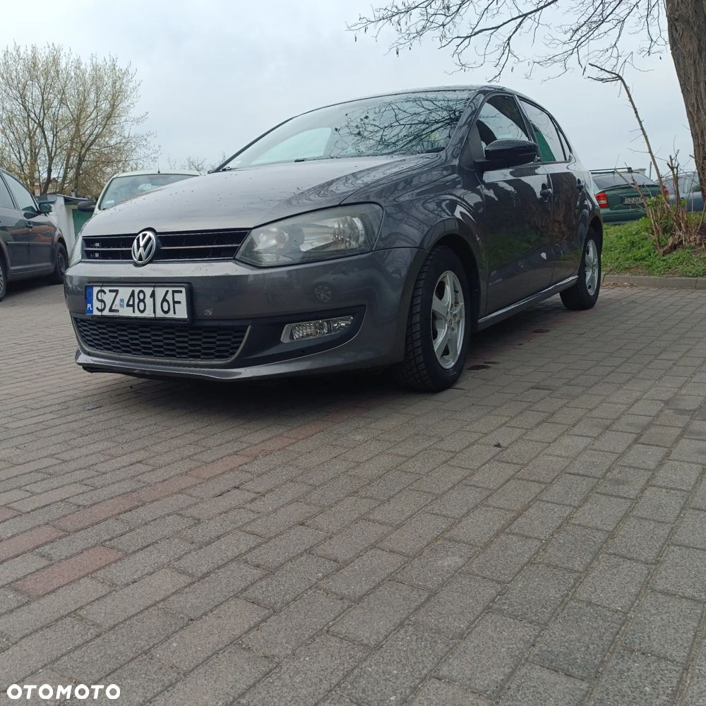 Volkswagen Polo - 1