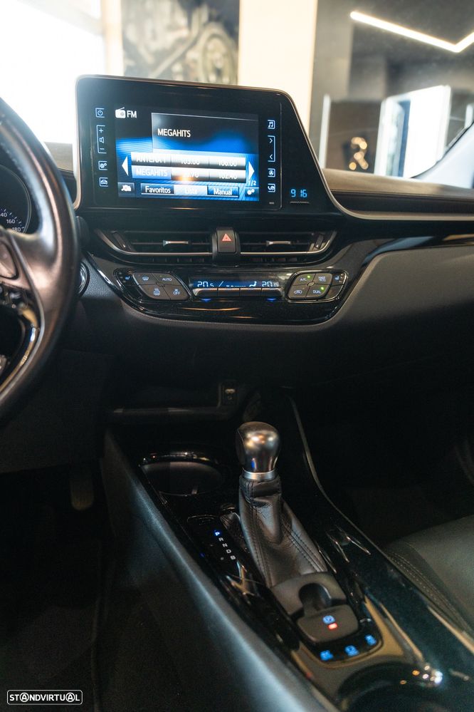 Toyota C-HR 1.8 HSD Exclusive+P.Luxury - 12
