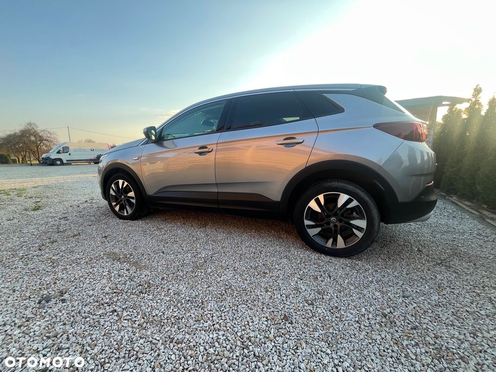 Opel Grandland X 1.2 Start/Stop Business Edition - 5
