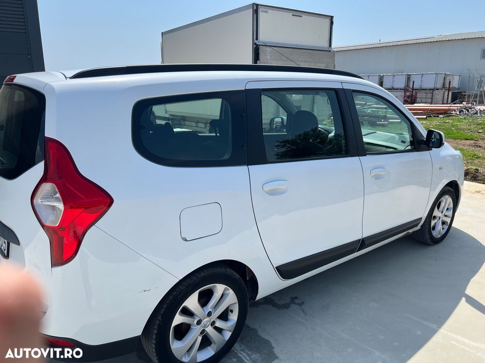Dacia Lodgy TCe 115 Stepway - 3
