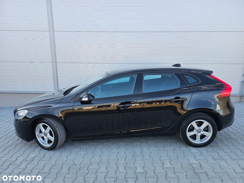 Volvo V40 D2 Kinetic - 4