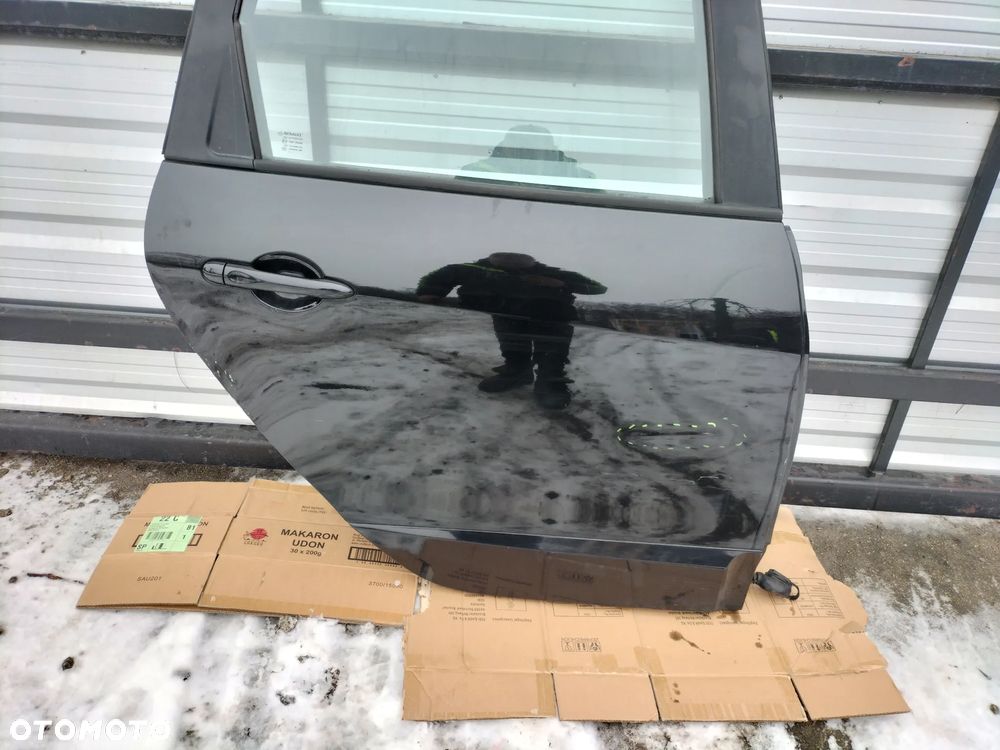 DRZWI PRAWY TYŁ RENAULT SCENIC III  2008- - 10