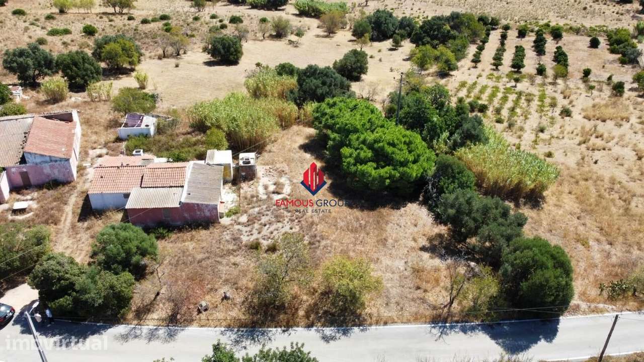Este terreno misto em Salicos ,Carvoeiro - Grande imagem: 4/14