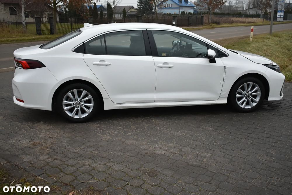 Toyota Corolla 1.8 Hybrid Comfort - 21