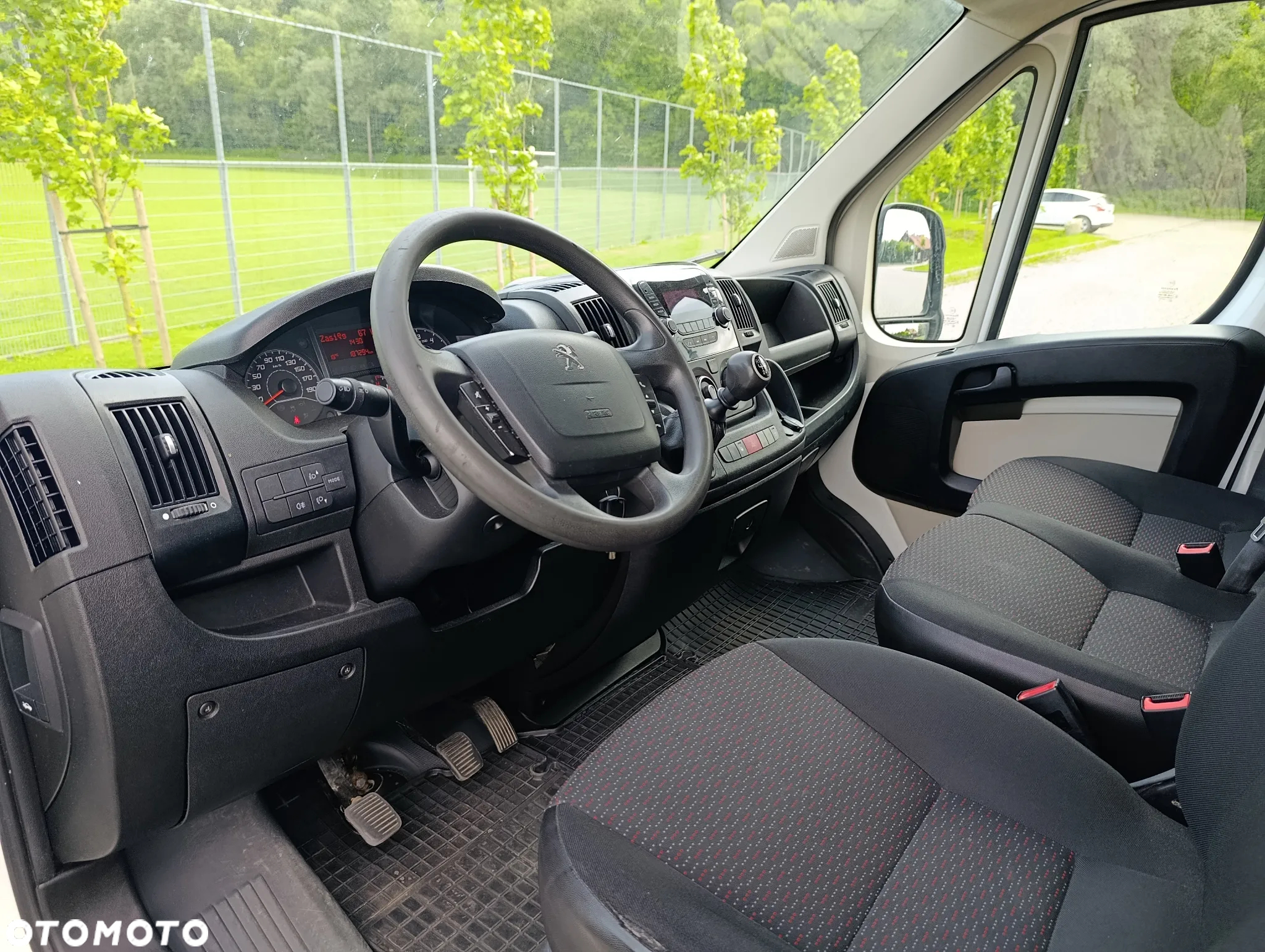 Peugeot BOXER - 12