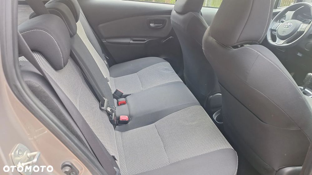 Toyota Yaris 1.5 VVT-i Style - 8