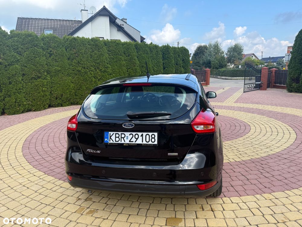 Ford Focus 1.0 EcoBoost Titanium - 12