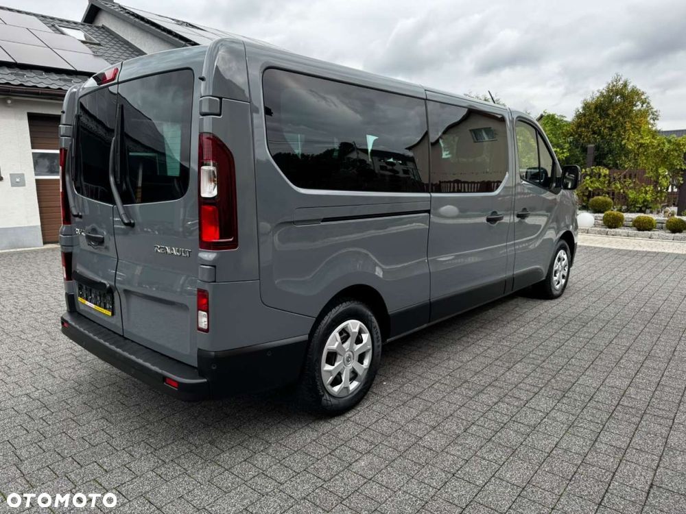 Renault Trafic - 15