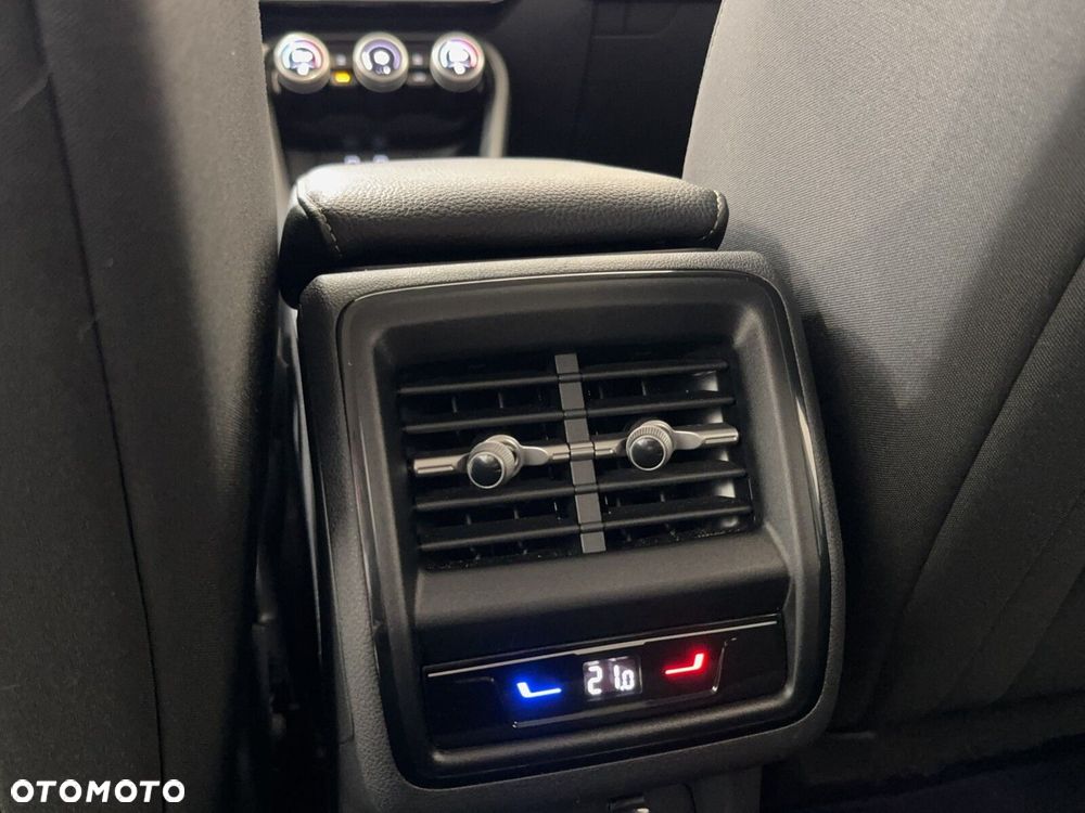 Skoda Kodiaq 2.0 TDI 4x4 Selection DSG - 17