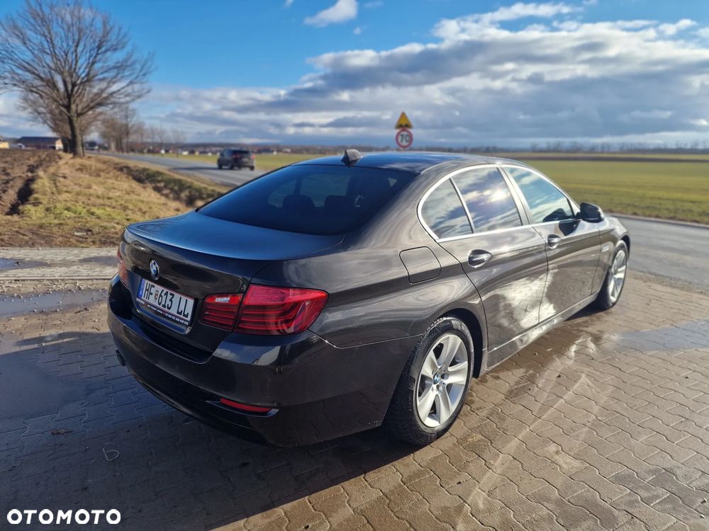 BMW Seria 5 518d - 10