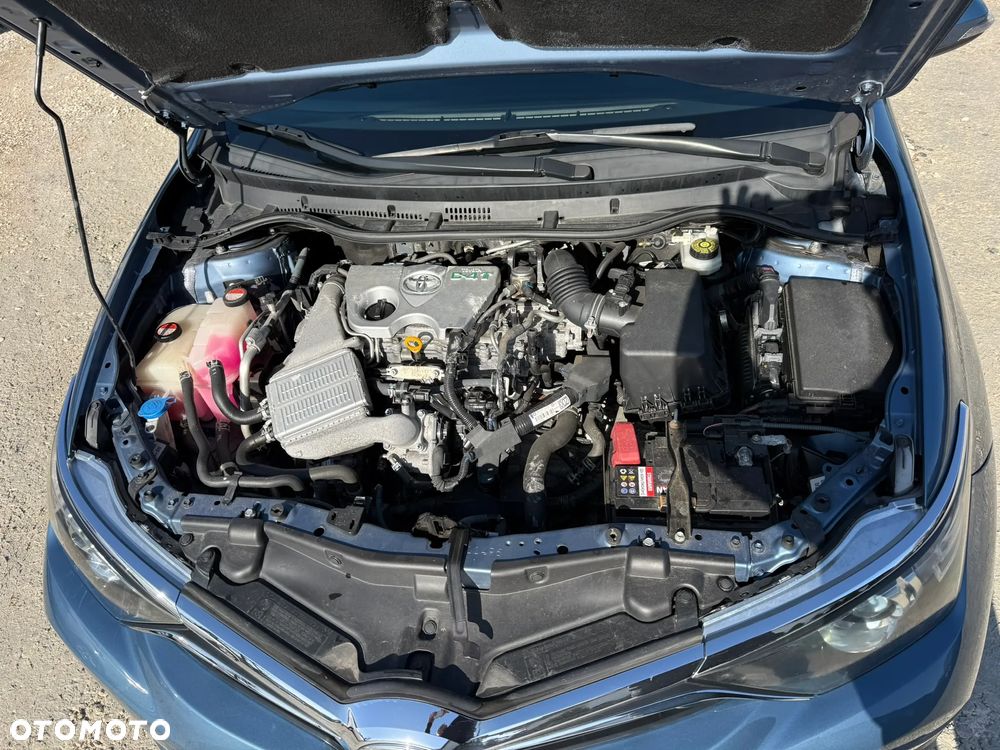 Toyota Auris 1.2 Turbo Edition S+ - 11