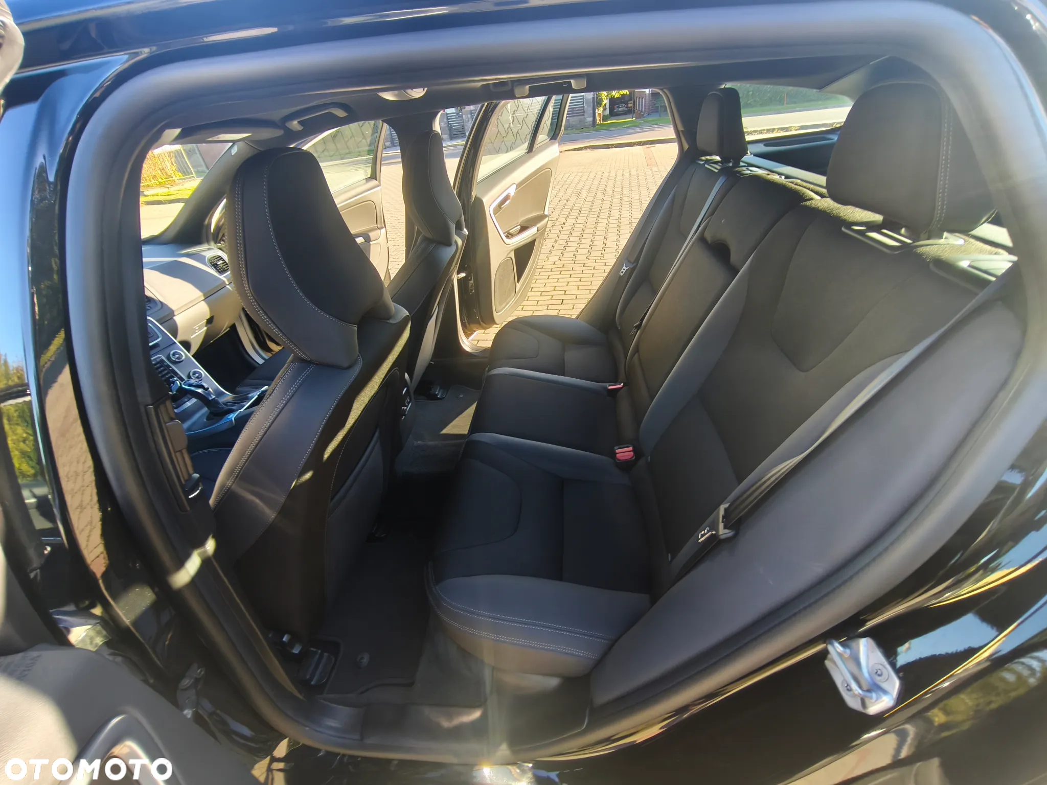 Volvo V60 D4 Drive-E Momentum - 7