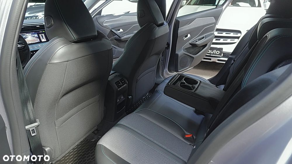 Peugeot 308 1.2 PureTech Allure Pack S&S EAT8 - 19