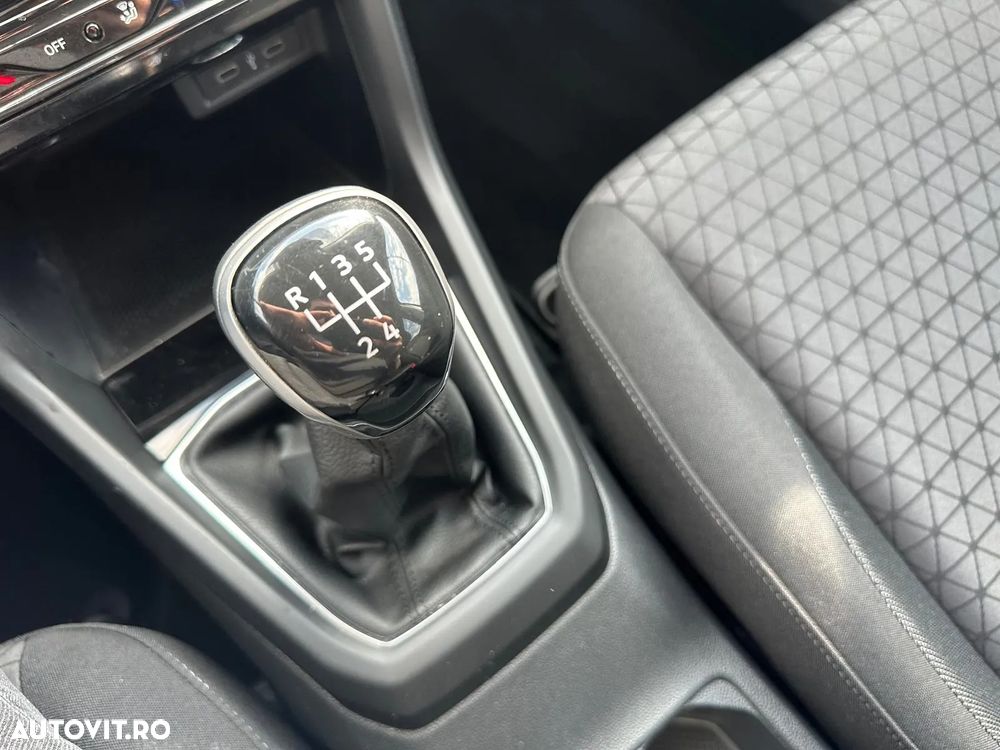 Volkswagen T-Cross 1.0 TSI Life - 24