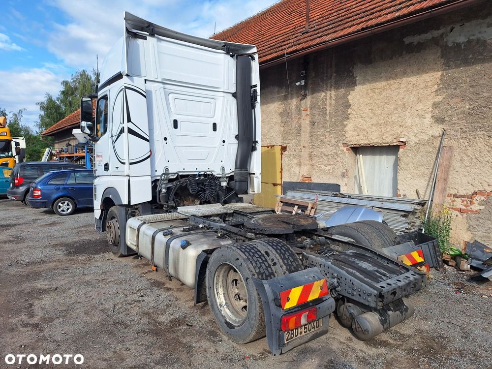 Versalift Actros 1845 - 6