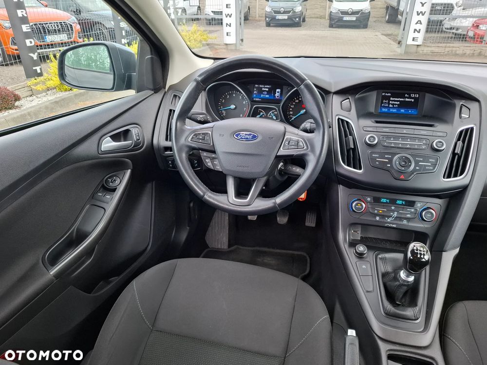 Ford Focus - 13