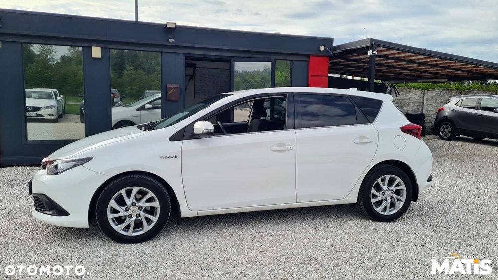 Toyota Auris - 36