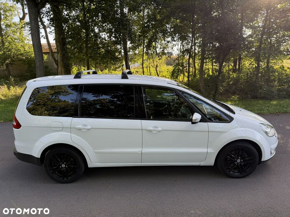 Ford Galaxy - 13